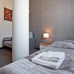 Urocza Art Pensjonat Bed & Breakfast