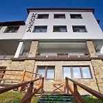 Bed & Breakfast Urocza Art Pensjonat Krynica Zdroj