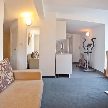 Bed & Breakfast Urocza Art