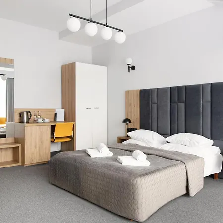 Urocza Art Pensjonat Bed & Breakfast Krynica Zdroj