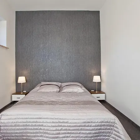 Urocza Art Pensjonat Krynica Zdroj