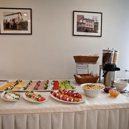 Bed & Breakfast Urocza Art 3*