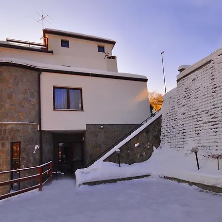 Bed & Breakfast Urocza Art 3*